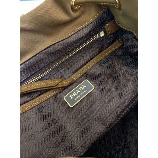 Replica Zaino Prada medio Re-Nylon con marsupio 1BZ811 Marrone Imitazioni Replica Zaino Prada medio Re-Nylon con marsupio 1BZ811 Marrone