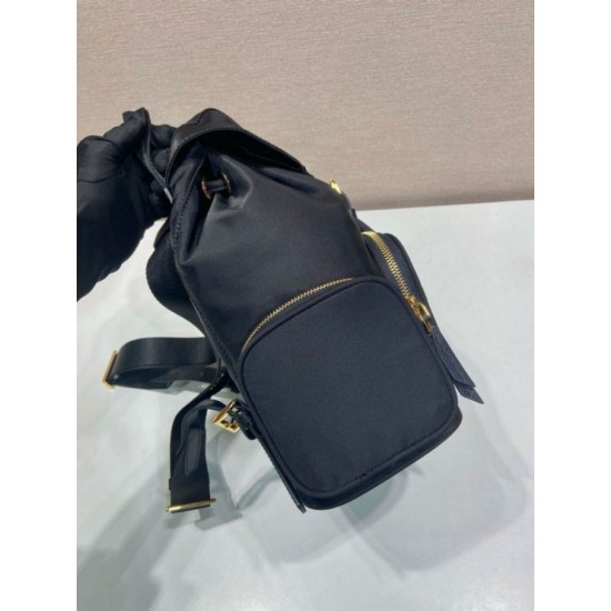 Replica Zaino Prada medio Re-Nylon con marsupio 1BZ811 Nero