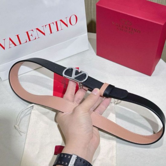 Replica Borsa Cintura reversibile con logo VLogo Valentino Garavani 30mm Albicocca/Nero Imitazioni Replica Borsa Cintura reversibile con logo VLogo Valentino Garavani 30mm Albicocca/Nero