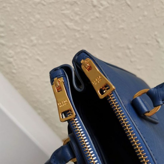 Replica Borsa a mano Prada Galleria Saffiano piccola/media/grande Blu Imitazioni Replica Borsa a mano Prada Galleria Saffiano piccola/media/grande Blu
