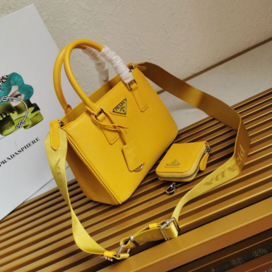 Replica Borsa a mano Prada Galleria Saffiano piccola/media/grande Giallo Imitazioni Replica Borsa a mano Prada Galleria Saffiano piccola/media/grande Giallo