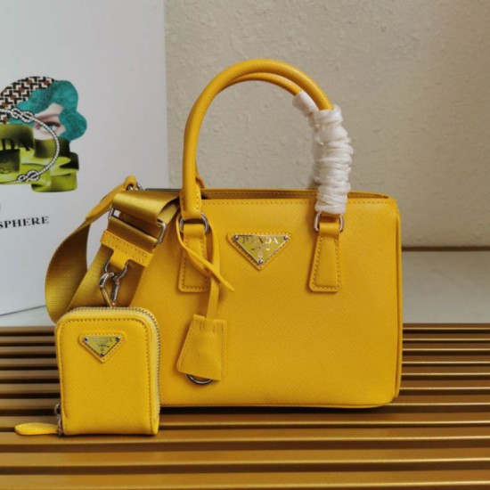 Replica Borsa a mano Prada Galleria Saffiano piccola/media/grande Giallo Imitazioni Replica Borsa a mano Prada Galleria Saffiano piccola/media/grande Giallo