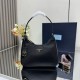 Replica Borsa hobo mini Prada Re-Edition 2005 Re-Nylon Saffiano 1N204M Nero