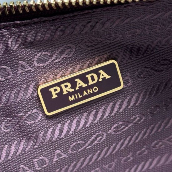 Replica Borsa a mano/borsa hobo Saffiano Prada Re-Edition 2005 Borgogna Imitazioni Replica Borsa a mano/borsa hobo Saffiano Prada Re-Edition 2005 Borgogna