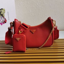 Replica borse griffate a mano/borsa hobo Saffiano Prada Re-Edition 2005 Rosso