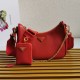 Replica borse griffate a mano/borsa hobo Saffiano Prada Re-Edition 2005 Rosso Imitazioni Replica borse griffate a mano/borsa hobo Saffiano Prada Re-Edition 2005 Rosso