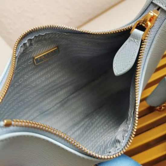Replica Borsa a mano/borsa hobo Saffiano Prada Re-Edition 2005 Blu Imitazioni Replica Borsa a mano/borsa hobo Saffiano Prada Re-Edition 2005 Blu