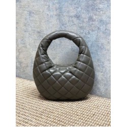 Borsa Piccola Tote YSL Saint Laurent Icarino Cassandre nappa trapuntata Grigio Borsa Piccola Tote YSL Saint Laurent Icarino Cassandre nappa trapuntata Grigio