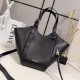 Replica Borsa tote media classica Loewe Hammock Flip Nero Imitazioni Replica Borsa tote media classica Loewe Hammock Flip Nero