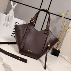 Borsa tote media classica Loewe Hammock Flip Marrone