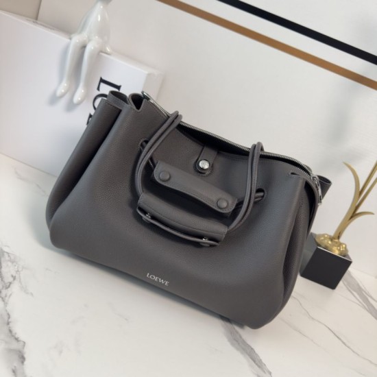 Replica Borse Imitazioni a mano Loewe Madrid Media Nero Imitazioni Replica Borse Imitazioni a mano Loewe Madrid Media Nero