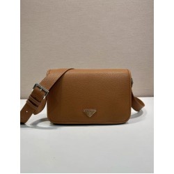 Borsa a tracolla strutturata Prada marrone