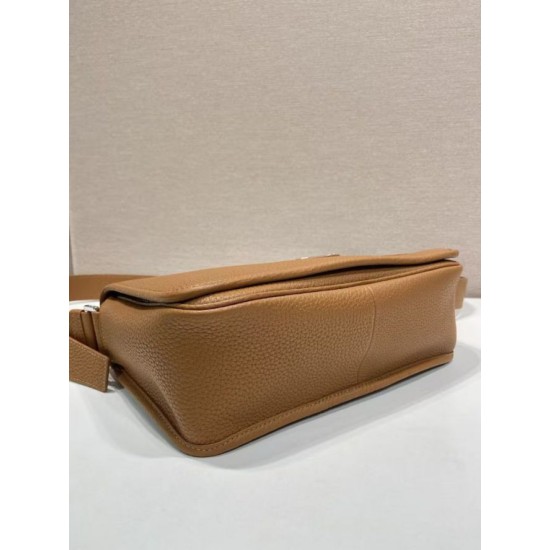 Replica Borsa a tracolla strutturata Prada marrone Imitazioni Replica Borsa a tracolla strutturata Prada marrone