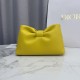 Replica Borse a tracolla Dior Bow piccola/media con finitura oro Giallo Imitazioni Replica Borse a tracolla Dior Bow piccola/media con finitura oro Giallo