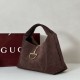 Replica Gucci 837466 Bora Pari a tracolla maxi Softbit Marrone scamosciato Imitazioni Replica Gucci 837466 Bora Pari a tracolla maxi Softbit Marrone scamosciato