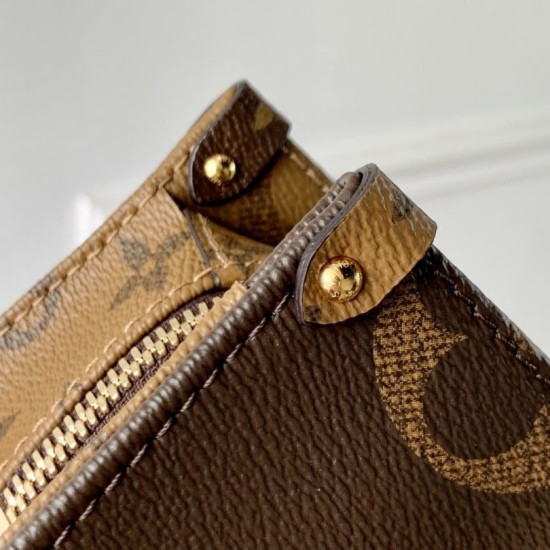 Replica Louis Vuitton M14236 Borsa a catena OnTheGo East West Marrone