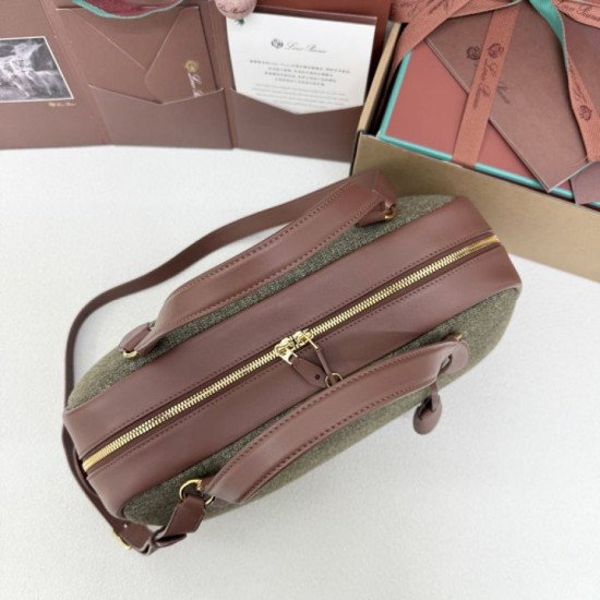 Replica Borsa 1:1 Needle Loro Piana piccolo/media Caramel Sage Imitazioni Replica Borsa 1:1 Needle Loro Piana piccolo/media Caramel Sage