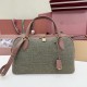 Replica Borsa 1:1 Needle Loro Piana piccolo/media Caramel Sage Imitazioni Replica Borsa 1:1 Needle Loro Piana piccolo/media Caramel Sage