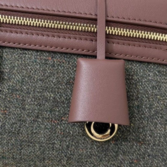 Replica Perfetta Loro Piana Extra Clutch L29 Caramello Salvia Imitazioni Replica Perfetta Loro Piana Extra Clutch L29 Caramello Salvia