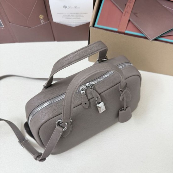 Replica Borsa Needle Loro Piana piccolo/media beige caldo Imitazioni Replica Borsa Needle Loro Piana piccolo/media beige caldo