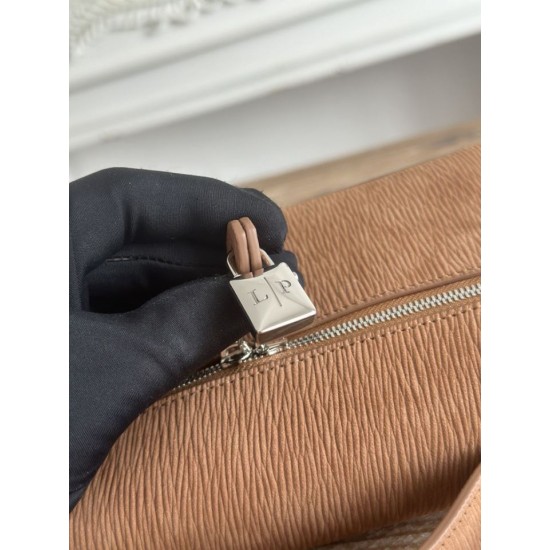 Replica Borse Firmate a tracolla con manico superiore Loro Piana Extra Bag 23 Marrone Imitazioni Replica Borse Firmate a tracolla con manico superiore Loro Piana Extra Bag 23 Marrone