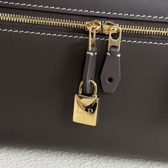 Replica Borsa Loro Piana Extra Clutch L29 Caffè Imitazioni Replica Borsa Loro Piana Extra Clutch L29 Caffè