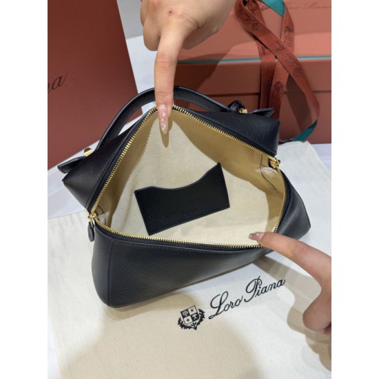 Replica Borse Piana Bale Extra 23 tinta unita Nero Imitazioni Replica Borse Piana Bale Extra 23 tinta unita Nero