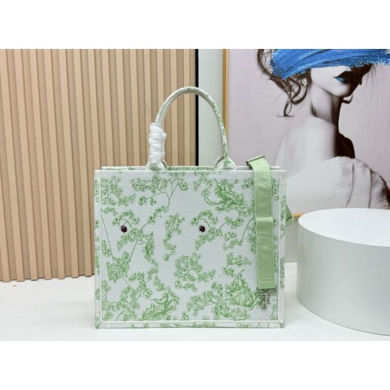 Replica Borsa Dior Book Tote piccolo/media/grande con tracolla ricamo Toile de Jouy multicolore verde