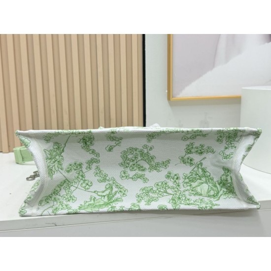 Replica Borsa Dior Book Tote piccolo/media/grande con tracolla ricamo Toile de Jouy multicolore verde