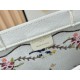 Replica Borse Dioramour Dior Book Tote con tracolla multicolore fiori Revolution ricamati bianchi Imitazioni Replica Borse Dioramour Dior Book Tote con tracolla multicolore fiori Revolution ricamati bianchi