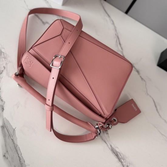Replica Borsa Loewe Mini Featherlight Puzzle Cipria Imitazioni Replica Borsa Loewe Mini Featherlight Puzzle Cipria