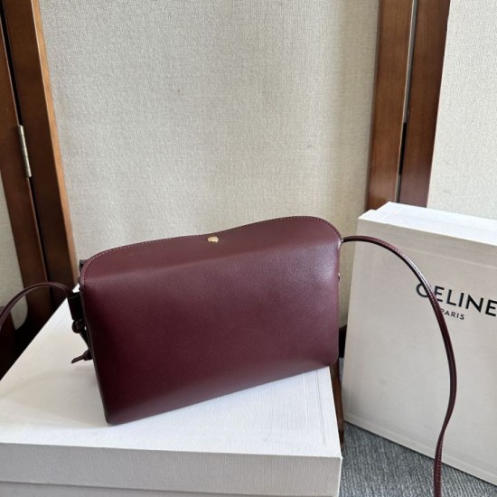 Replica Borsa Celine Trio Flap morbida pelle di agnello bordeaux Imitazioni Replica Borsa Celine Trio Flap morbida pelle di agnello bordeaux
