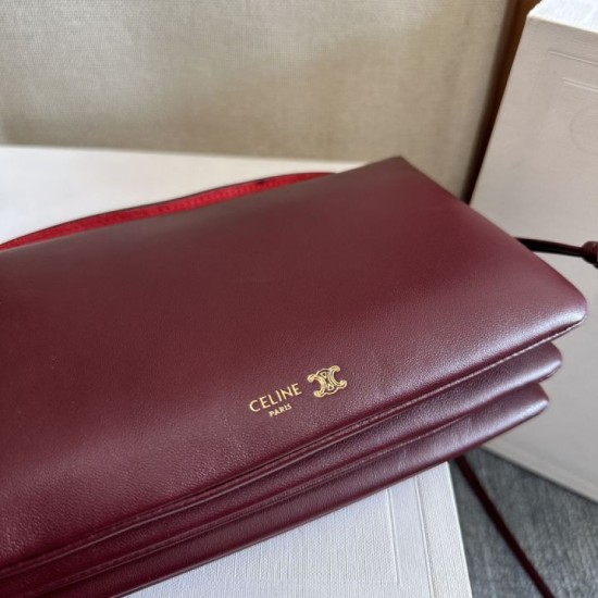 Replica Borsa Celine Trio Flap morbida pelle di agnello bordeaux Imitazioni Replica Borsa Celine Trio Flap morbida pelle di agnello bordeaux