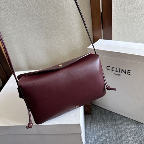 Replica Borsa Celine Trio Flap morbida pelle di agnello bordeaux Imitazioni Replica Borsa Celine Trio Flap morbida pelle di agnello bordeaux
