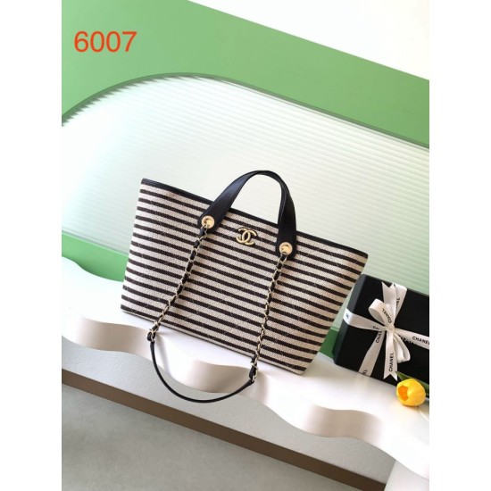 Replica Borsa shopping Tote Chanel Deauville AS6007 tela righe bianca/nero Imitazioni Replica Borsa shopping Tote Chanel Deauville AS6007 tela righe bianca/nero