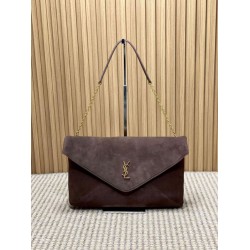 YSL Saint Laurent Cassandre Borse a busta grande con catena scamosciata marrone