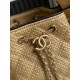 Replica Bora Pari a mano Chanel 25 Mini Hobo AS5293 Rafia intrecciata Marrone/Nero