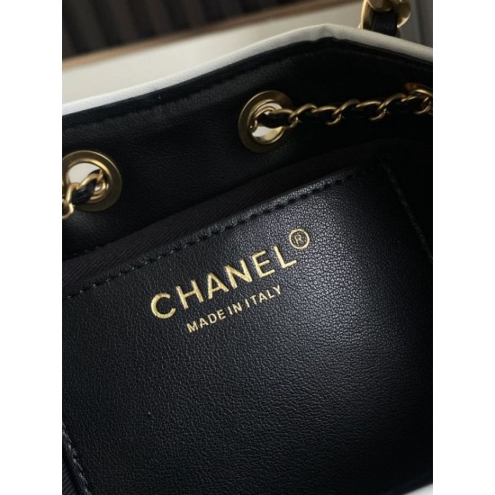 Replica borse griffate a mano Chanel 25 Mini Hobo AS5293 Rafia intrecciata Nero Imitazioni Replica borse griffate a mano Chanel 25 Mini Hobo AS5293 Rafia intrecciata Nero