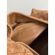 Replica borse griffate a tracolla Bottega Veneta Large Hop pelle scamosciata marrone Imitazioni Replica borse griffate a tracolla Bottega Veneta Large Hop pelle scamosciata marrone