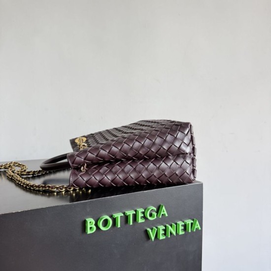 Replica Borse Bottega Veneta Andiamo piccola/media/grande pelle intrecciata marrone Imitazioni Replica Borse Bottega Veneta Andiamo piccola/media/grande pelle intrecciata marrone