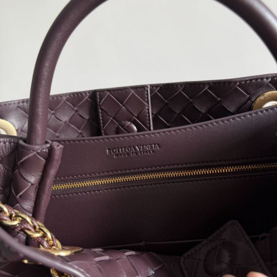 Replica Borse Bottega Veneta Andiamo piccola/media/grande pelle intrecciata marrone Imitazioni Replica Borse Bottega Veneta Andiamo piccola/media/grande pelle intrecciata marrone