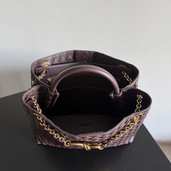 Replica Borse Bottega Veneta Andiamo piccola/media/grande pelle intrecciata marrone Imitazioni Replica Borse Bottega Veneta Andiamo piccola/media/grande pelle intrecciata marrone