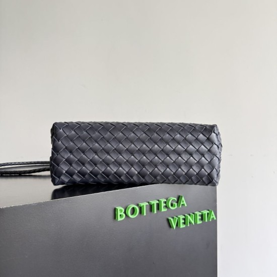 Replica Borse Bottega Veneta Andiamo piccola/media/grande pelle intrecciata Nera Imitazioni Replica Borse Bottega Veneta Andiamo piccola/media/grande pelle intrecciata Nera