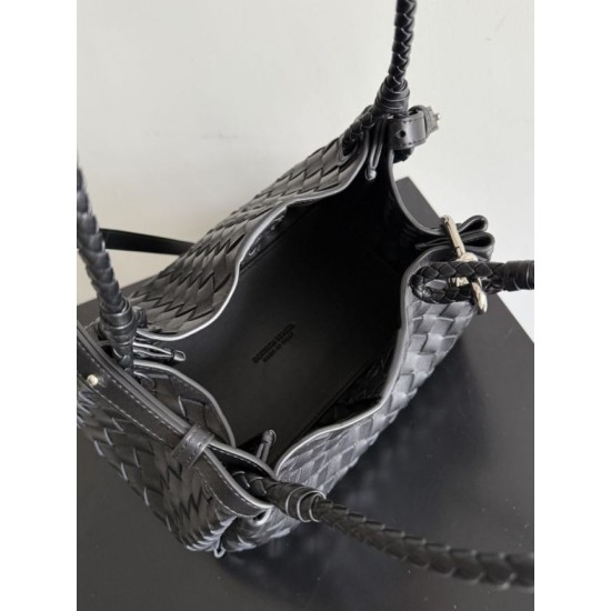 Replica Borse Bottega Veneta Parachute intrecciato nero Imitazioni Replica Borse Bottega Veneta Parachute intrecciato nero