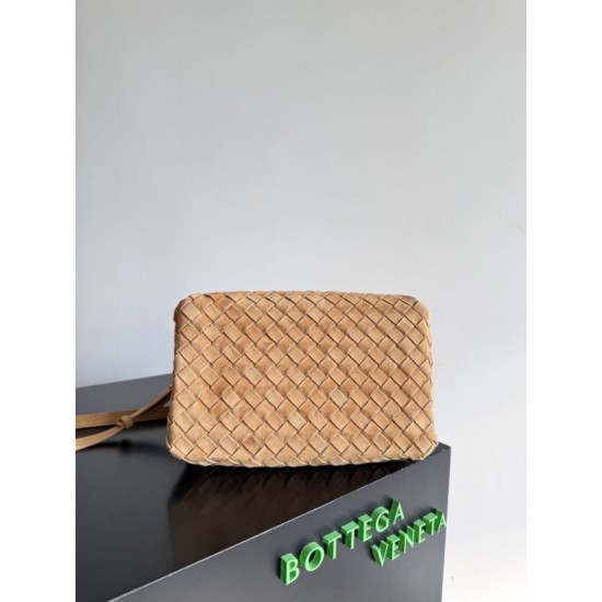 Replica Borse Firmate Bottega Veneta Parachute intrecciato marrone Imitazioni Replica Borse Firmate Bottega Veneta Parachute intrecciato marrone