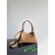 Replica Borse Firmate Bottega Veneta Parachute intrecciato marrone Imitazioni Replica Borse Firmate Bottega Veneta Parachute intrecciato marrone