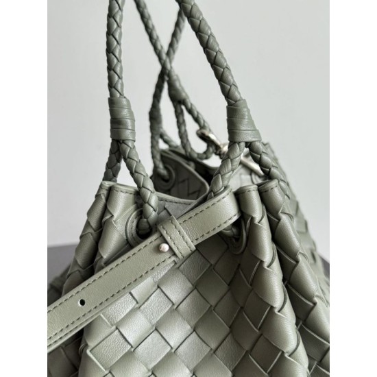 Replica Borsa Bottega Veneta Parachute intrecciato Verde Imitazioni Replica Borsa Bottega Veneta Parachute intrecciato Verde