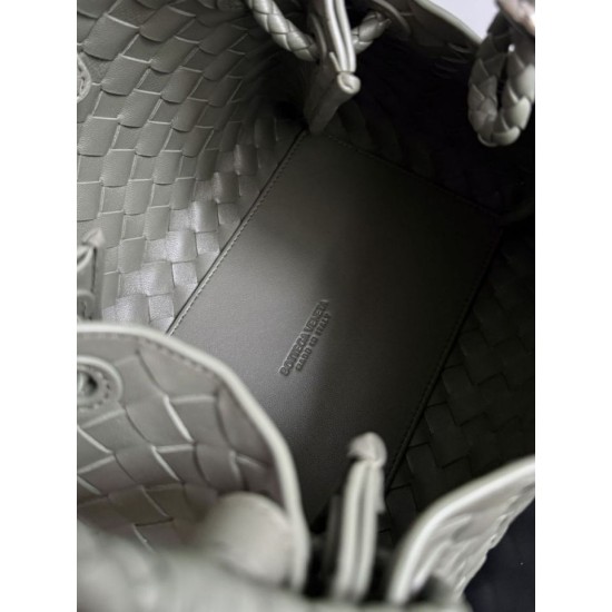 Replica Borsa Bottega Veneta Parachute intrecciato Verde Imitazioni Replica Borsa Bottega Veneta Parachute intrecciato Verde