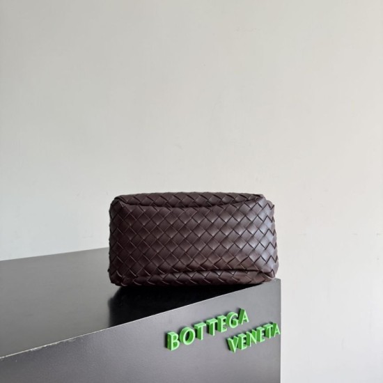 Replica Bora Pari a tracolla Bottega Veneta Campana piccola intrecciata Caffè