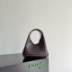 Replica Bora Pari a tracolla Bottega Veneta Campana piccola intrecciata Caffè